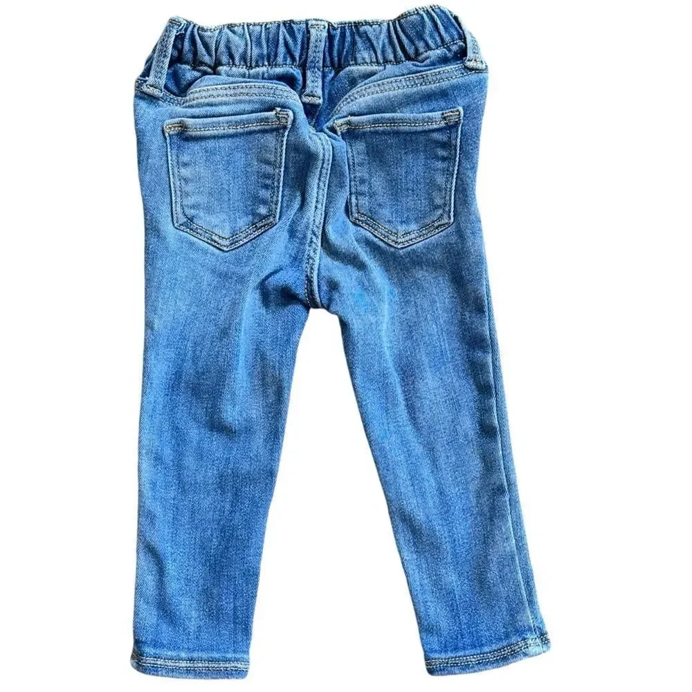Old Navy Kids Rockstar 360 Stretch Valentine Super Skinny Jeggings. 18-24 Months